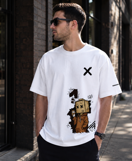 FACELESS White Oversized Tee | RINOKU CHAOS